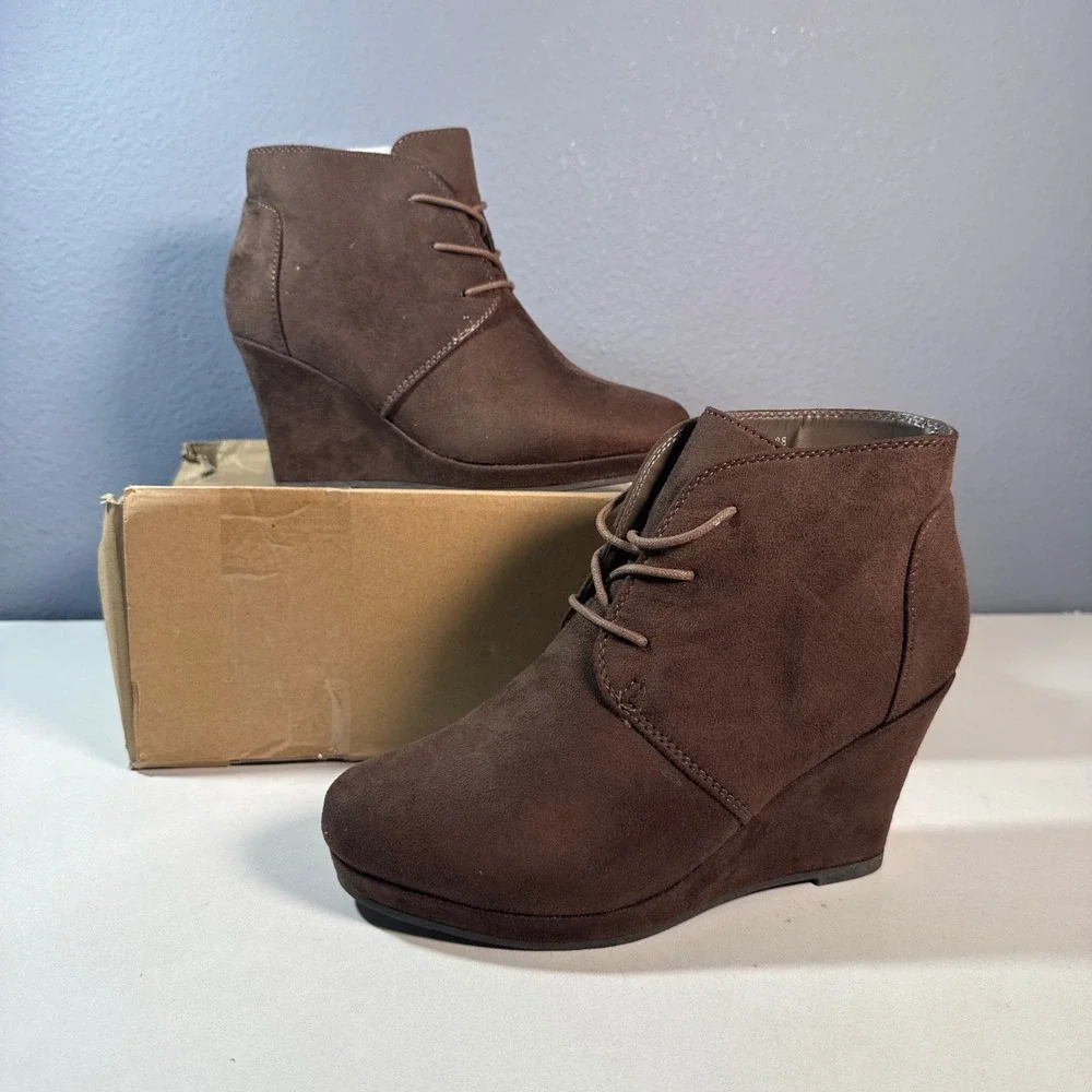 Journee Collection Wedge Booties Brown New Lace Up Faux Suede